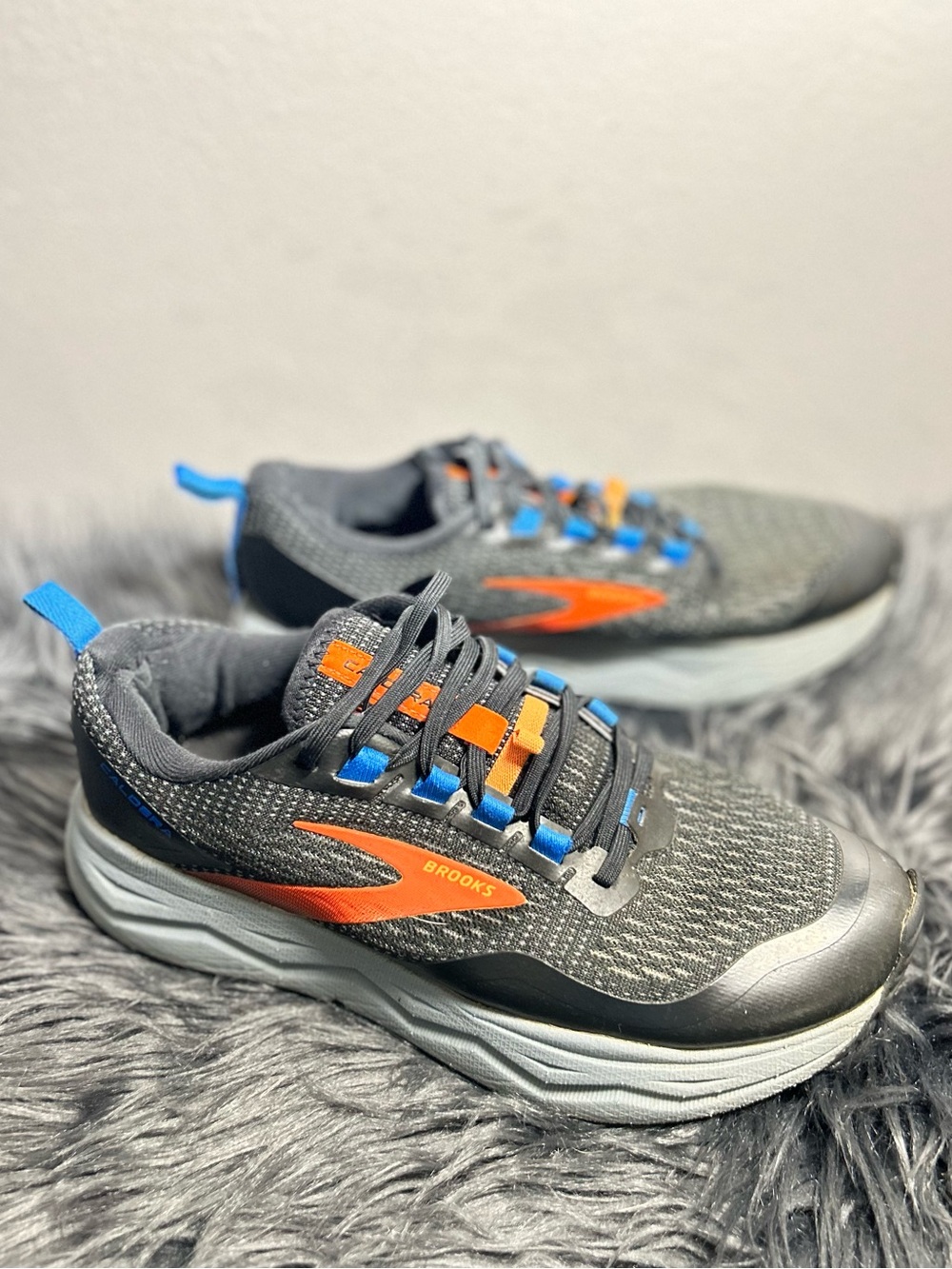 Brooks Caldera 5 Black/Orange Running Sneakers Size 9 - Picture 5 of 10